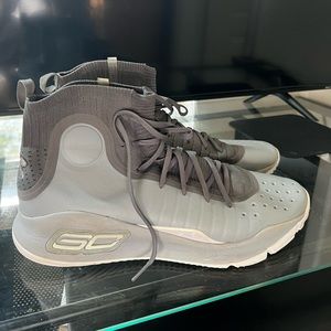 Curry 4 ‘more buckets’